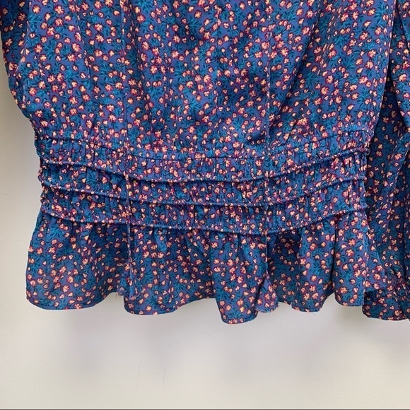 Socialite Top Womens Medium Blue Ditsy Floral Peasant Cottagecore Prairie - Picture 2 of 8